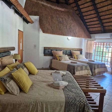 African Ambience Guest House Saint Lucia Estuary Extérieur photo