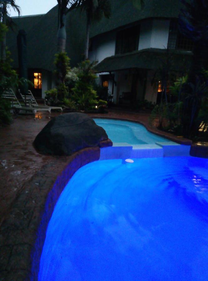 African Ambience Guest House Saint Lucia Estuary Extérieur photo