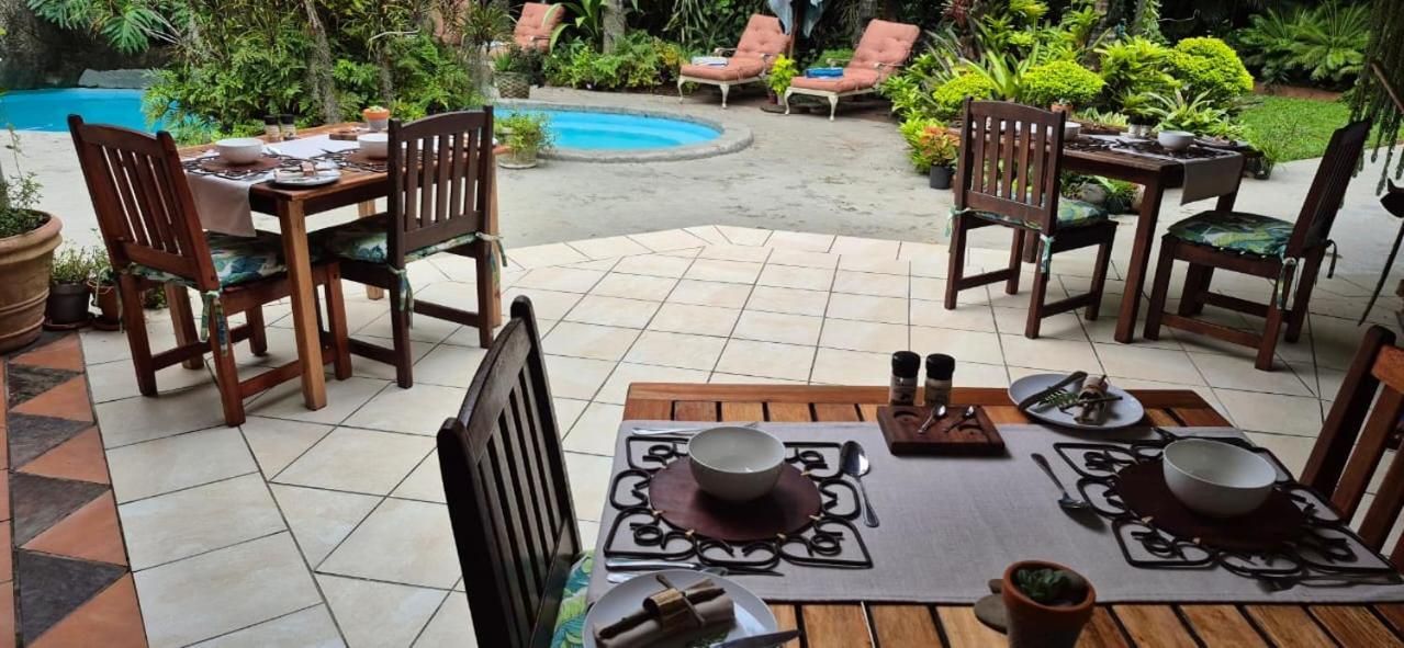 African Ambience Guest House Saint Lucia Estuary Extérieur photo